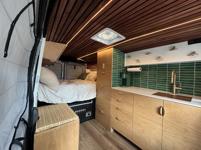 2023 Ford Transit-350