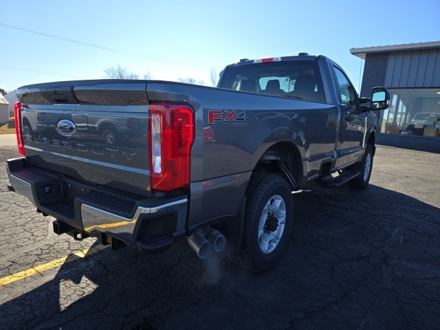 2025 Ford F-350SD