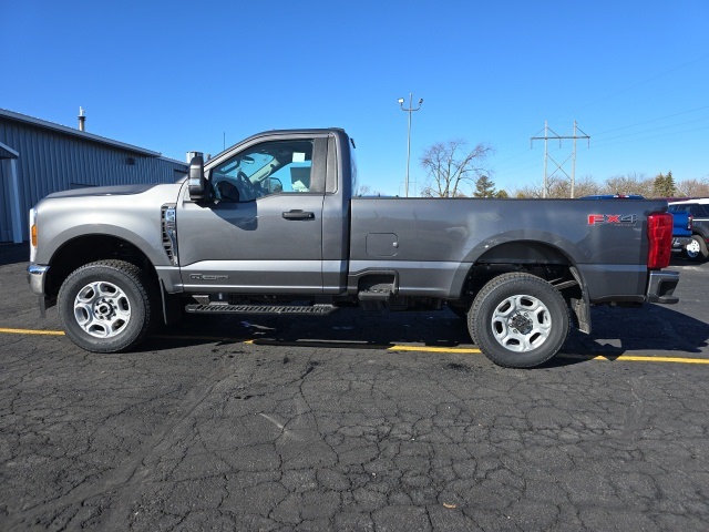 2025 Ford F-350SD